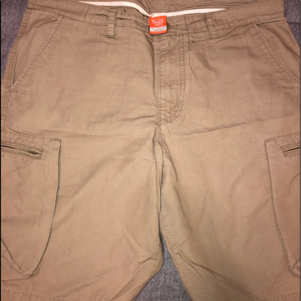 Nike cargo shorts